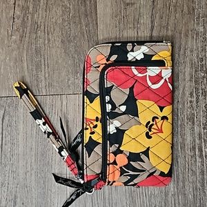 Vera Bradley,  Bittersweet,  zip zip wristlet.